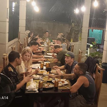 Plantation Surf Inn & Restaurant Midigama East Exterior foto
