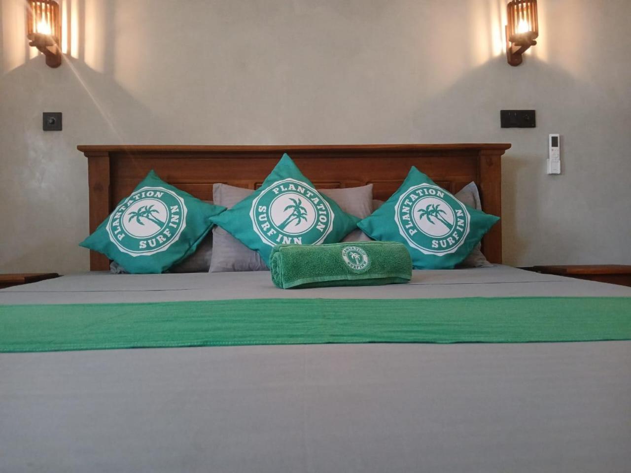 Plantation Surf Inn & Restaurant Midigama East Zimmer foto